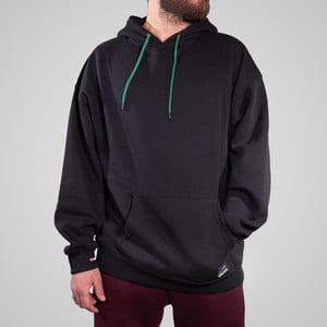 Schwarzer Hoodie