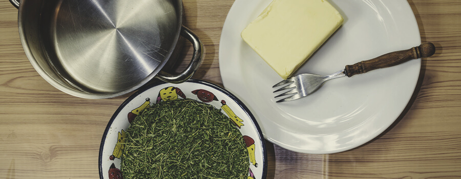 Finde Einen Ort Zum Kochen, Zerhacke Das Rohmaterial Finde Einen Ort Zum Kochen, Zerhacke Das Rohmaterial