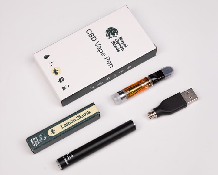 Eine schwarze Schachtel mit einem weißen Etikett mit der Aufschriftvape kit und royal gorilla die schachtel ist offen enth lt einen vape-stift eine patrone ein usb-ladeger t