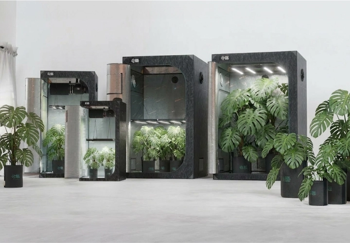 Indoor-Growzelte mit Growbags und Pflanzbehältern in einem modernen Setup, das optimierte Drainage, Wurzelbelüftung und effiziente Wassernutzung zeigt