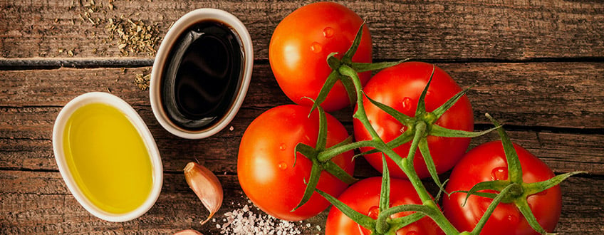 Tomaten-Vinaigrette-Cannabinoid-infundiertes Öl