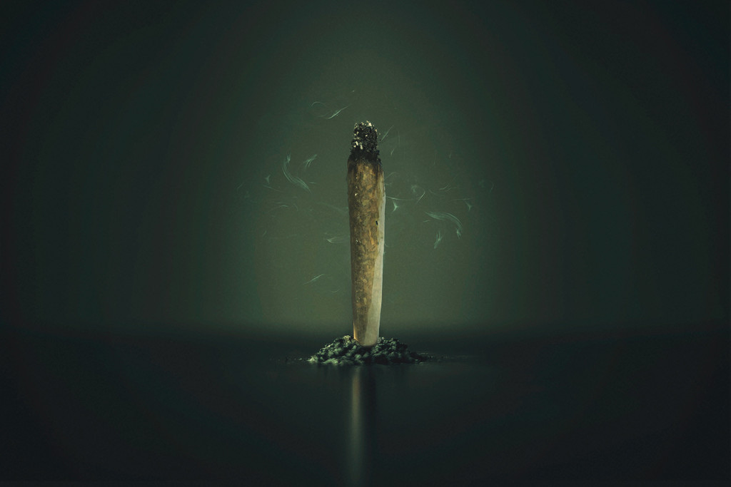 Verbessere die Brenngeschwindigkeit Deines Joints durch Inside-out Drehen und mehr