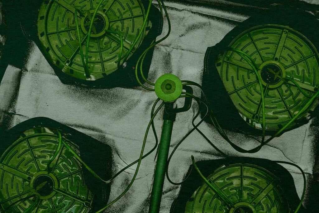 Wie man in einer Growbox ein automatisches Bewässerungssystem installiert