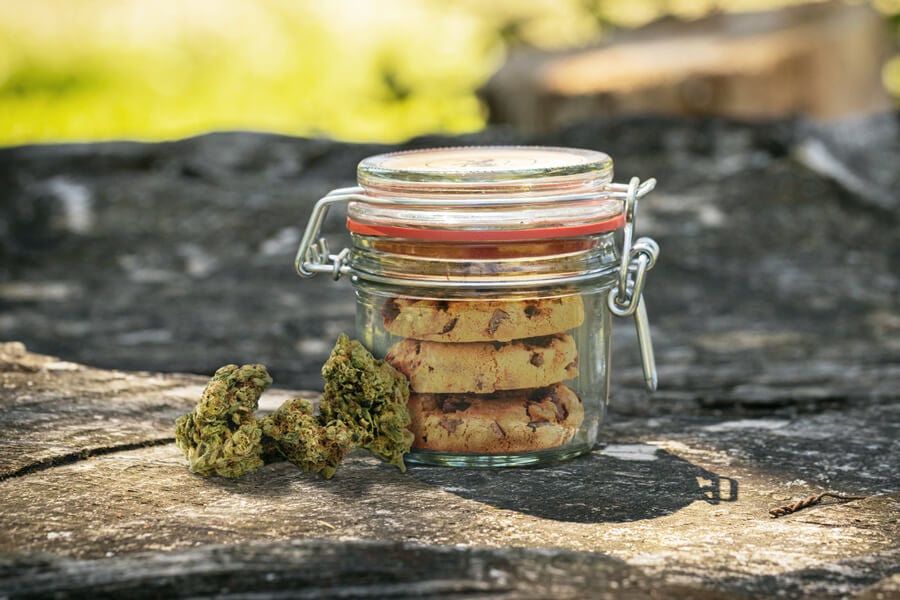Die besten Methoden, um Cannabiskonzentrate und Esswaren zu lagern