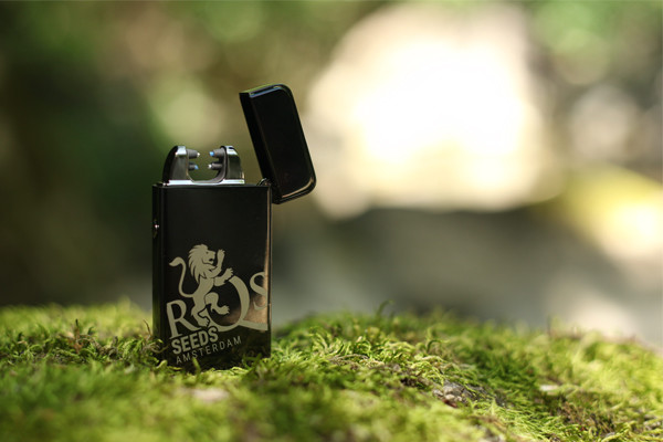 Plasma Feuerzeug RQS